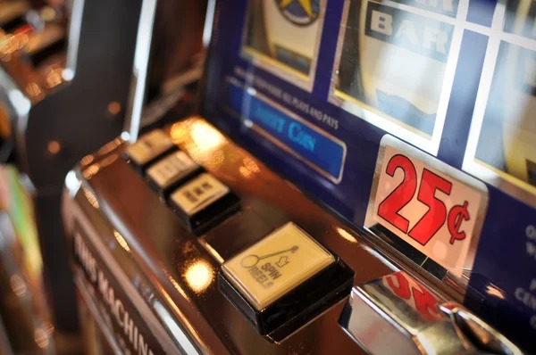 amiibo Koprok draw results showing winning numbers, payout calculation, and instant settlement